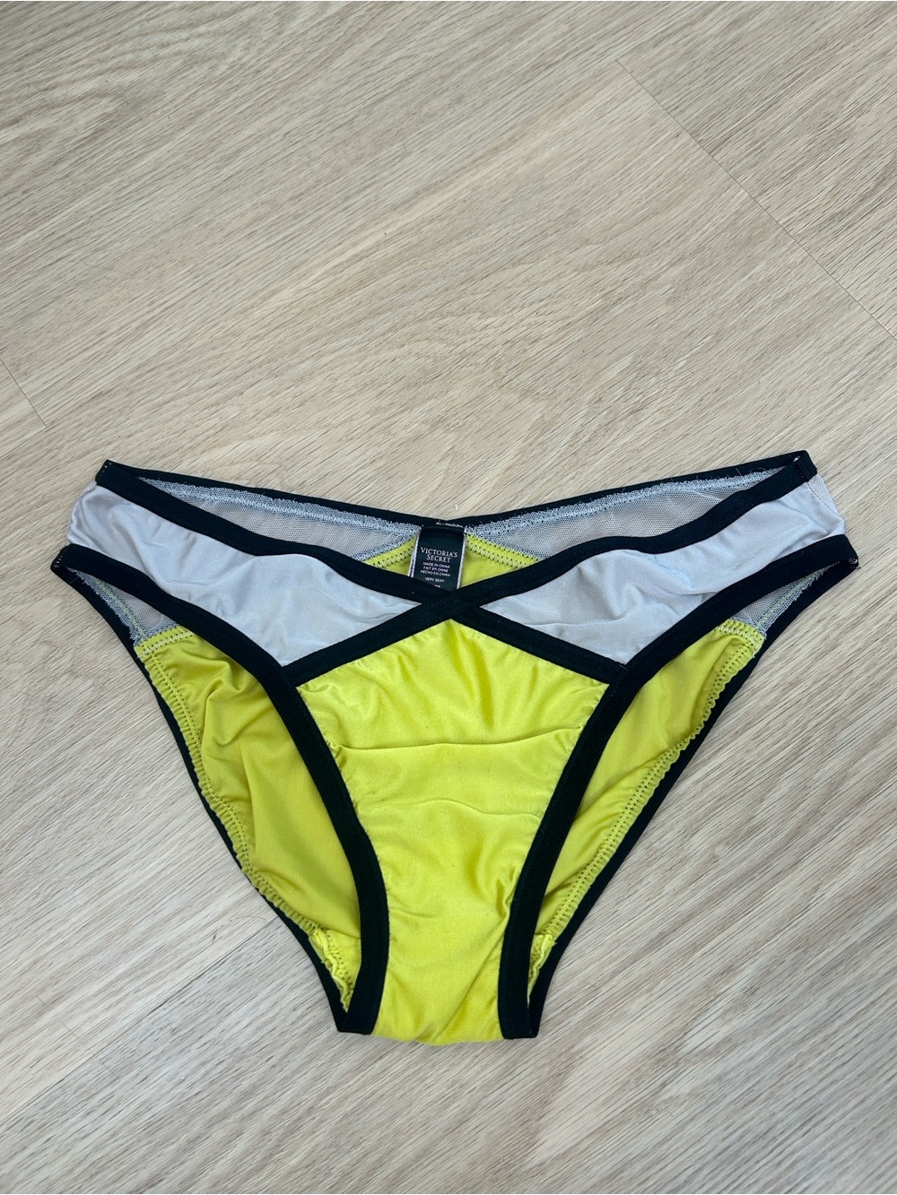 2014 Victoria’s Secret Very Sexy Bikini Panty M